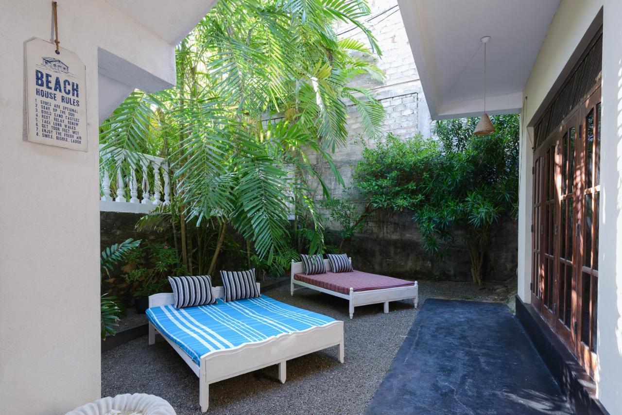 Bright Sunshine Hotel Hikkaduwa Buitenkant foto